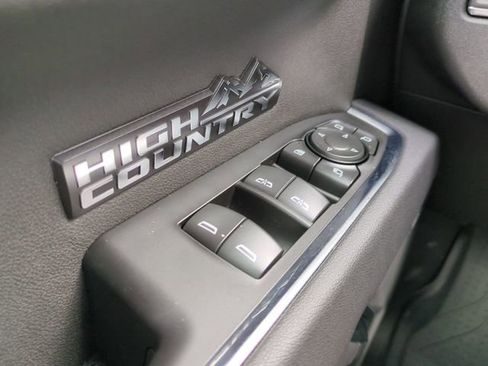 New 2026 Chevrolet Silverado 1500 High Country AWD/4WD image 24