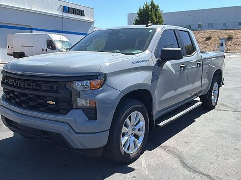 Used 2024 Chevrolet Silverado 1500 Custom RWD image 1