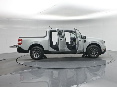 Used 2023 Ford Maverick XLT w/ Equipment Group 300A Standard AWD/4WD image 4