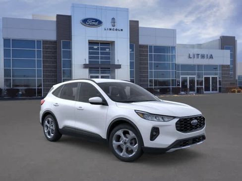 New 2026 Ford Escape ST-Line Select w/ Equipment Group 401A image 7