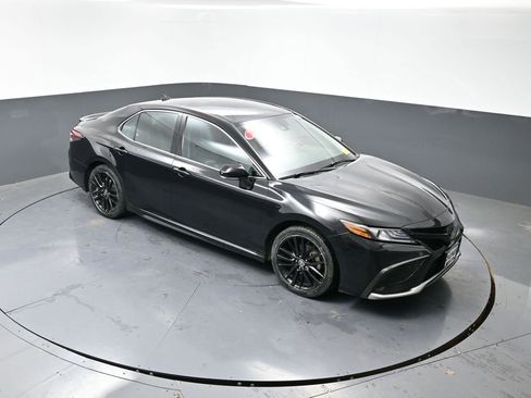 Used 2023 Toyota Camry XSE image 42