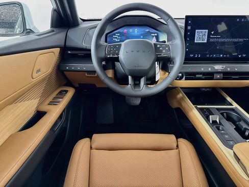 New 2026 Lexus ES 350e w/ Cold Area Package FWD image 19