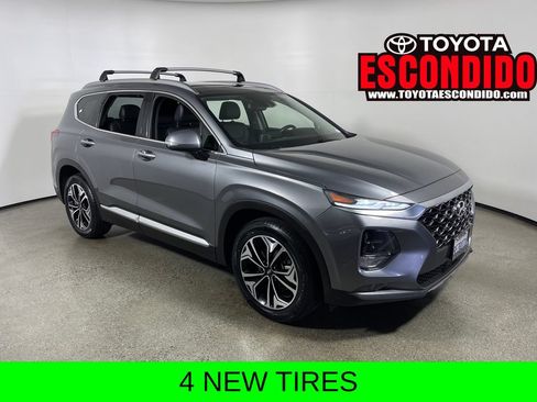 Used 2019 Hyundai Santa Fe FWD w/ Cargo Package image 1