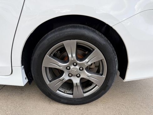 Used 2017 Toyota Sienna SE Premium image 27