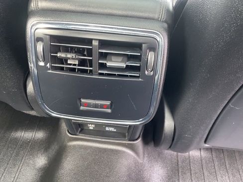 Used 2017 Lincoln Continental Select w/ Climate Package image 26