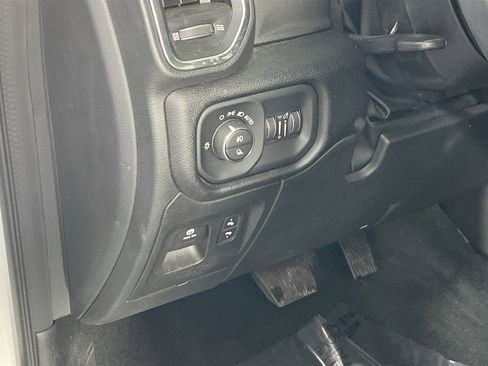Used 2022 RAM 1500 Laramie image 10