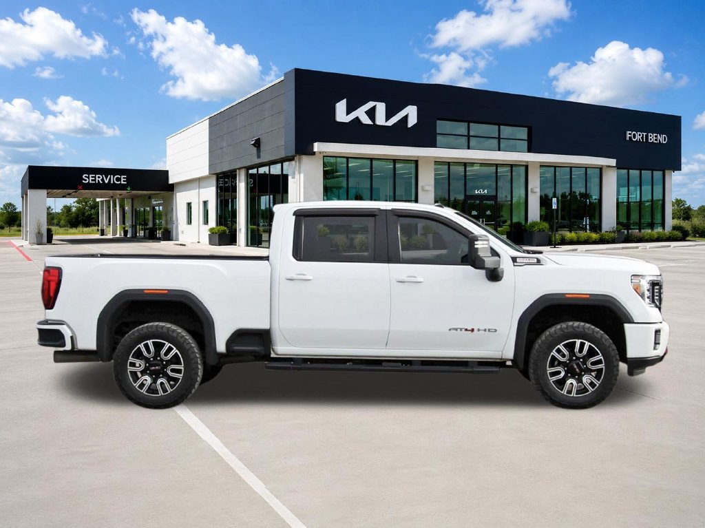 Used 2021 GMC Sierra 2500 AT4 w/ AT4 Premium Plus Package AWD/4WD image 4