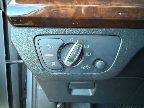 Used 2019 Audi Q5 2.0T Premium w/ Convenience Package image 25