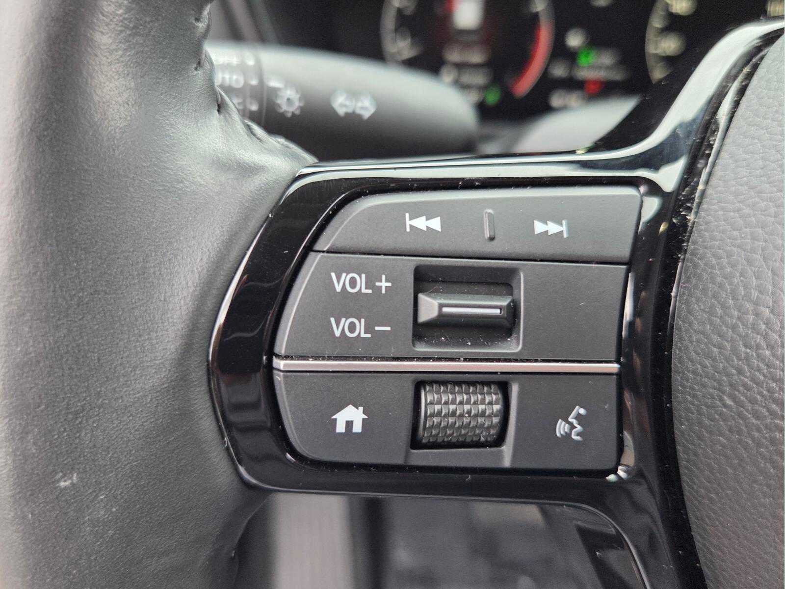 Used 2024 Honda CR-V EX-L image 28