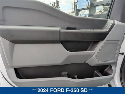 New 2024 Ford F350 XL w/ XL Chrome Package AWD/4WD image 10
