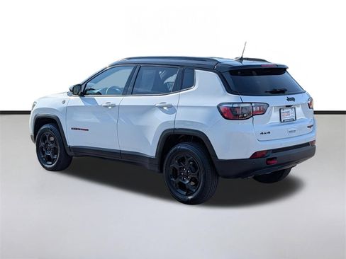 Used 2023 Jeep Compass Trailhawk AWD/4WD image 3
