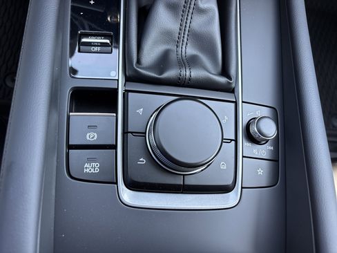 New 2026 MAZDA MAZDA3 2.5 S Sedan w/ Preferred Pkg image 37