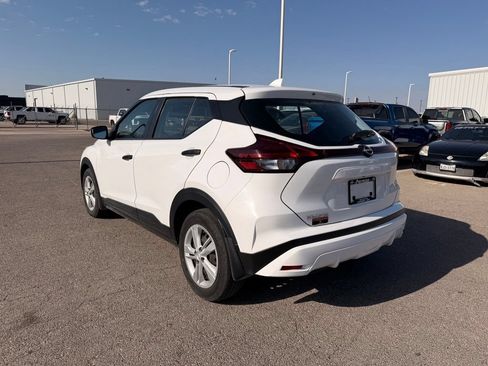 Used 2024 Nissan Kicks S FWD image 2