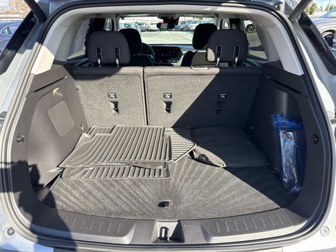 Used 2025 Chevrolet TrailBlazer LT w/ Convenience Package image 21