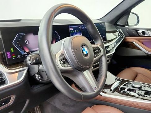 Used 2026 BMW X7 xDrive40i AWD/4WD image 51