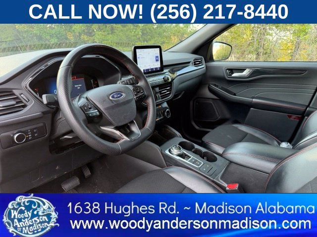 Used 2025 Ford Escape ST-Line FWD image 8