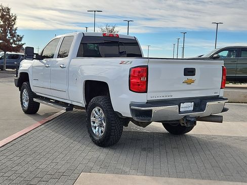 Used 2015 Chevrolet Silverado 2500 LTZ w/ LTZ Plus Package image 2