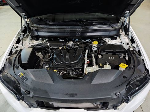 Used 2022 Jeep Cherokee Latitude Lux FWD image 50