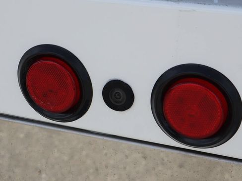 Used 2023 Ford F550 2WD Regular Cab Super Duty image 54