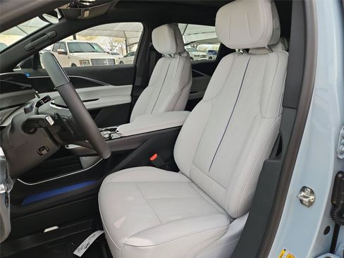 New 2026 Cadillac Lyriq Sport w/ LPO, Floor Liner Package AWD/4WD image 25