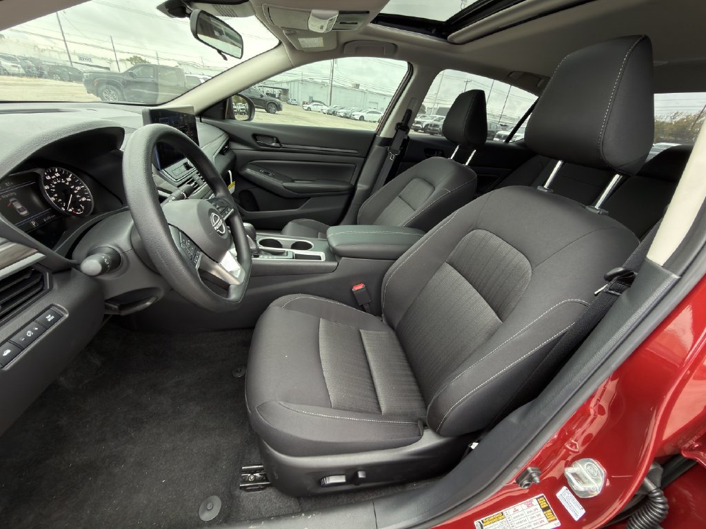 Certified 2026 Nissan Altima 2.5 SV w/ SV Special Edition Package FWD image 22
