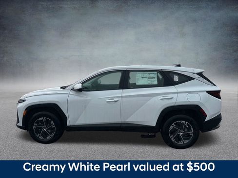 New 2026 Hyundai Tucson Blue SE AWD/4WD image 2