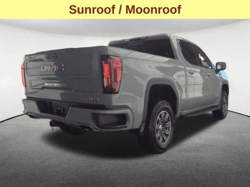 Used 2024 GMC Sierra 1500 AT4 w/ AT4 Premium Package AWD/4WD image 5