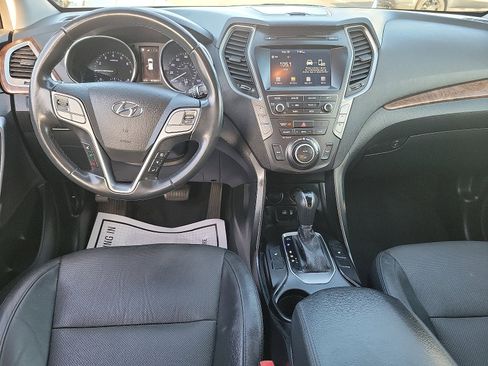 Used 2019 Hyundai Santa Fe XL SE w/ SE Premium Package 02 image 4