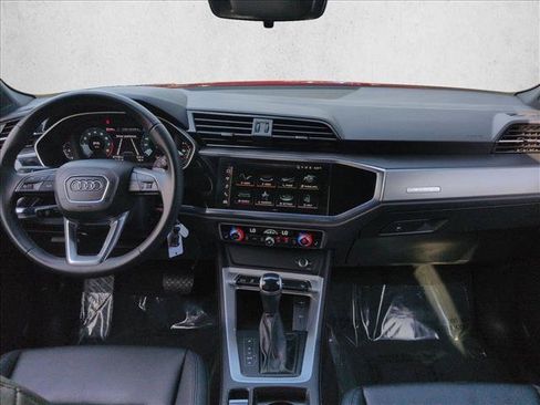 Used 2025 Audi Q3 2.0T Premium AWD/4WD image 18
