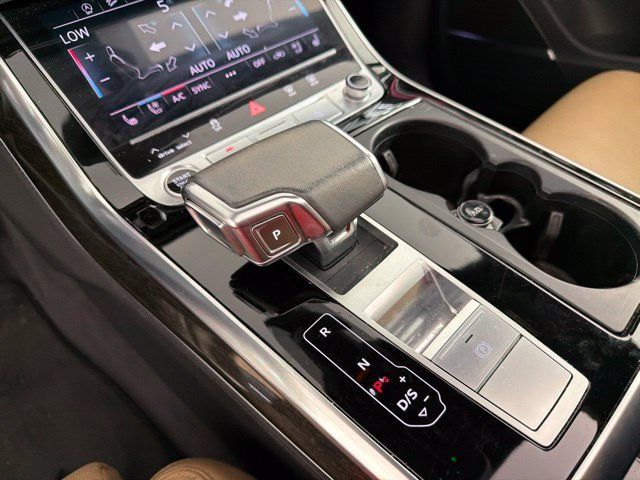 Used 2023 Audi Q7 3.0T Prestige AWD/4WD image 27