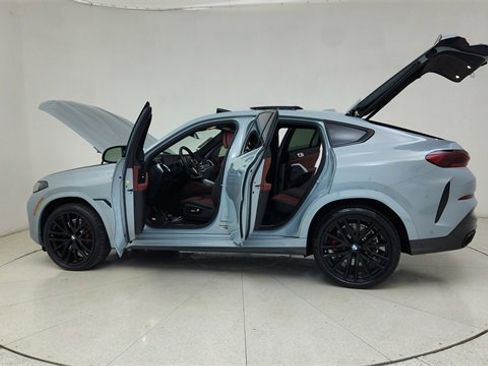 Used 2025 BMW X6 M60i image 74
