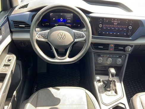 Used 2022 Volkswagen Taos SE w/ IQ.Drive SE Package FWD image 12