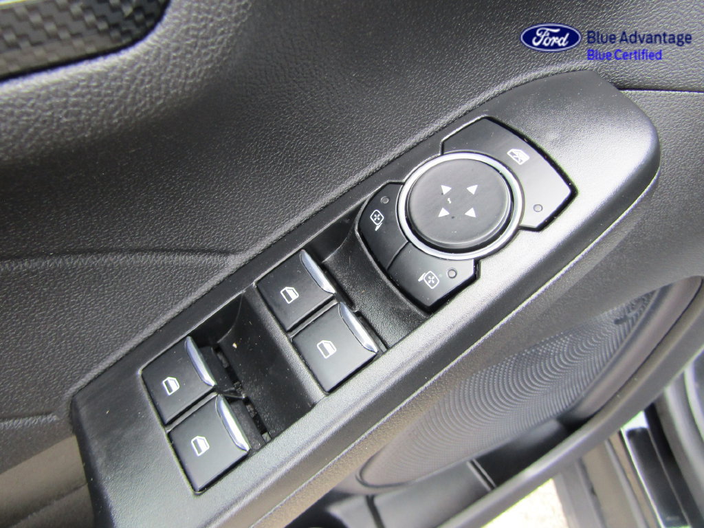 Certified 2024 Ford Escape ST-Line AWD/4WD image 21