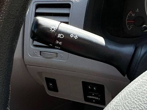 Used 2013 Toyota Corolla L image 24