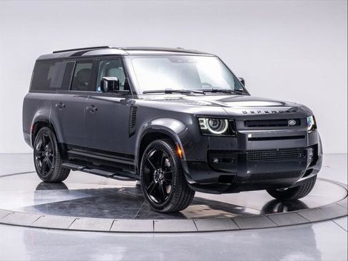 New 2025 Land Rover Defender 130 V8 image 7
