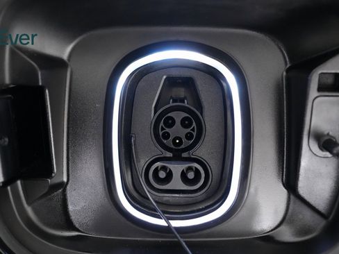 Used 2024 Chevrolet Silverado EV RST image 18