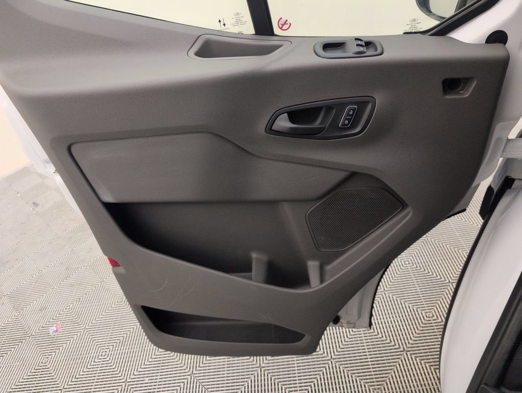 Used 2025 Ford Transit 250 Low Roof w/ Exterior Upgrade Package RWD image 30