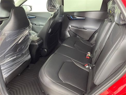 New 2025 Kia EV6 Wind image 4