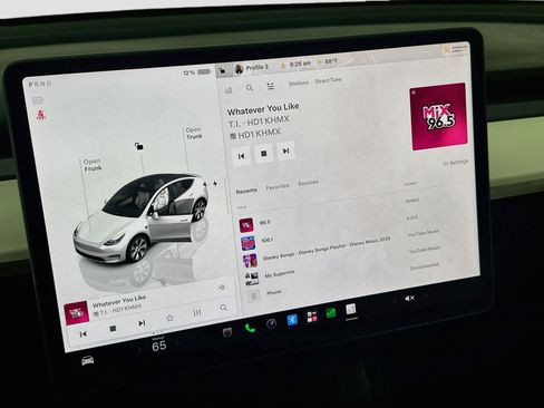 Used 2022 Tesla Model Y Performance AWD/4WD image 19