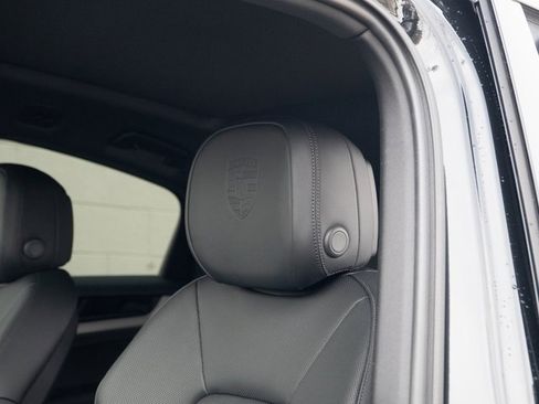 New 2026 Porsche Cayenne Coupe image 19