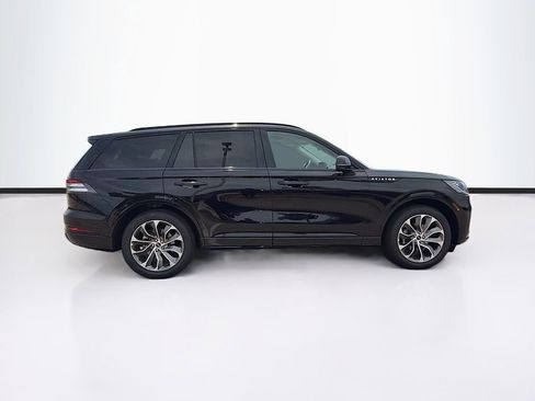 New 2026 Lincoln Aviator AWD image 4
