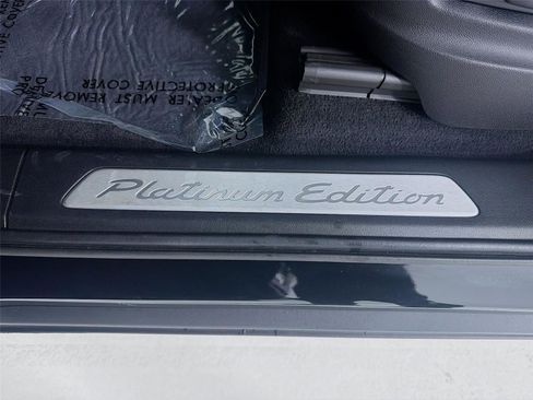 Certified 2023 Porsche Cayenne S image 10