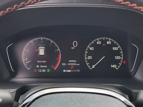 Certified 2025 Honda Pilot TrailSport image 19