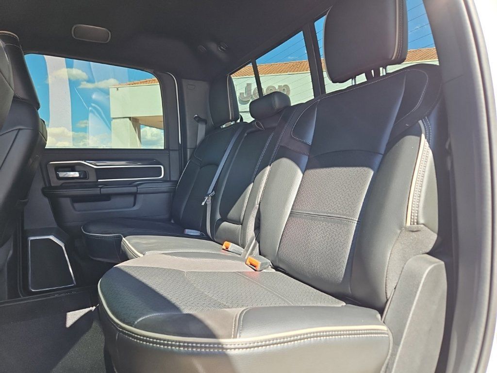 Used 2022 RAM 3500 Laramie AWD/4WD image 19