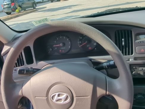 Used 2006 Hyundai Elantra GLS FWD image 13