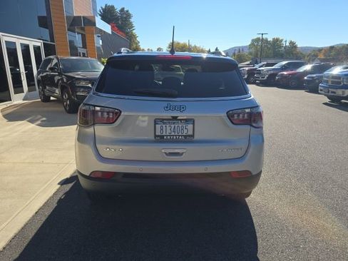 New 2026 Jeep Compass Limited image 5