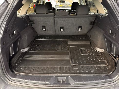 Used 2022 Subaru Outback Premium image 23