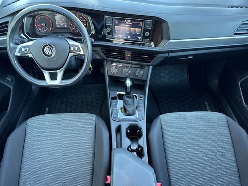 Used 2020 Volkswagen Jetta S image 3