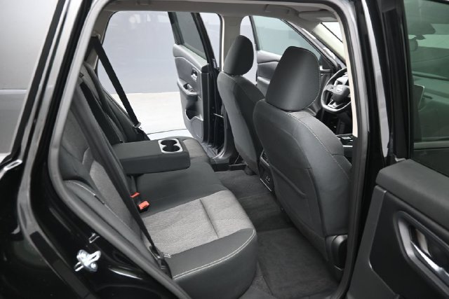 Used 2026 Nissan Rogue SV FWD image 30