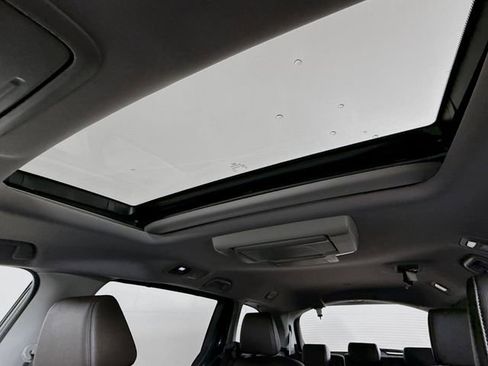 Used 2018 Honda Odyssey EX-L image 21